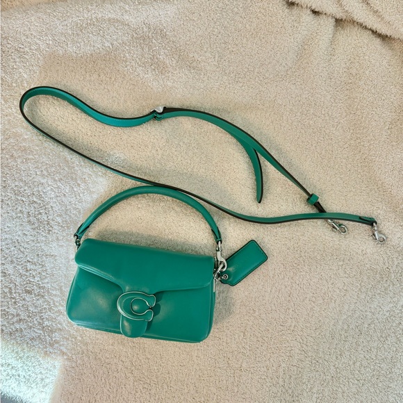 Coach mini Tabby Pillow bag in green - Picture 3 of 5